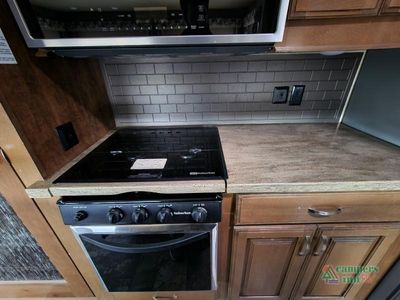 2017 Forest River RV Cedar Creek Hathaway Edition — photo 20 view