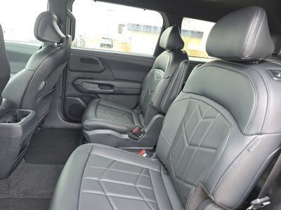 2027 Kia Telluride — photo 18 view