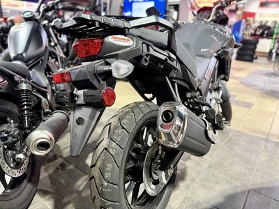 2024 Suzuki V-Strom 650 — interior view