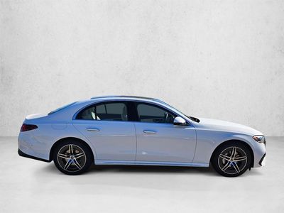 2026 Mercedes-Benz E-Class - Photo 4