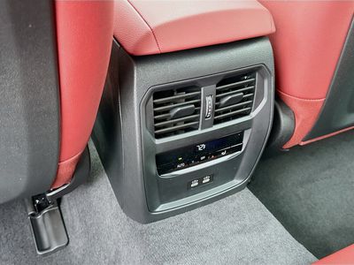 2026 BMW i4 — photo 19 view