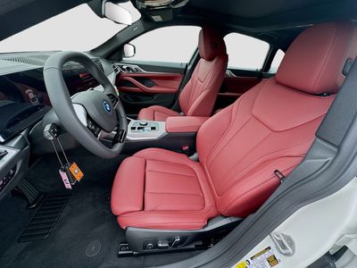 2026 BMW i4 — photo 16 view