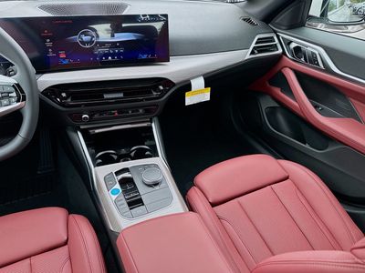 2026 BMW i4 — photo 18 view