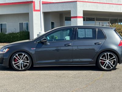 2017 Volkswagen Golf GTI - Photo 9