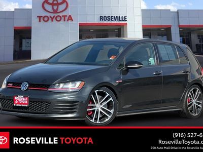2017 Volkswagen Golf GTI - Photo 1