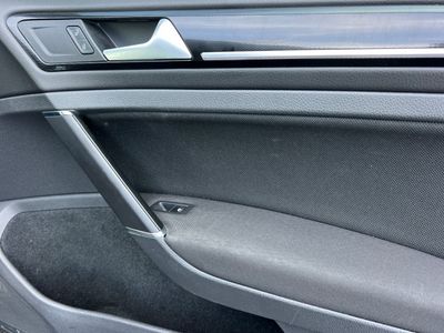 2017 Volkswagen Golf GTI - Photo 19