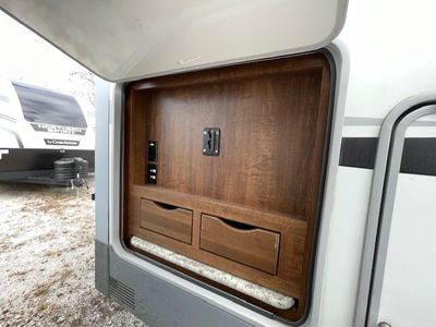 2018 Highland Ridge Open Range Light — photo 9 view