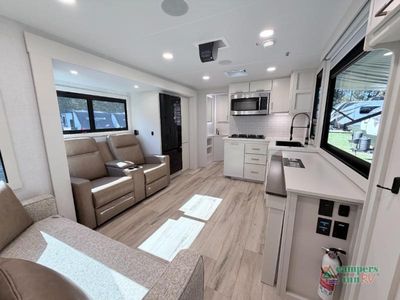 2026 Brinkley Model I - Photo 7