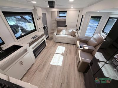 2026 Brinkley Model I - Photo 2