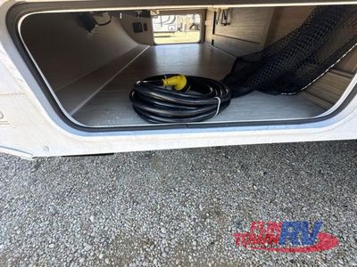 2025 Forest River RV Salem Cruise Lite — photo 9 view