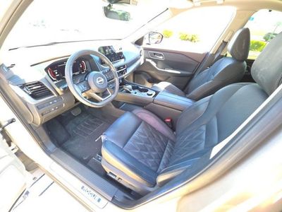 2023 Nissan Rogue — photo 12 view