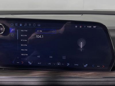 2025 Chevrolet Suburban — photo 24 view