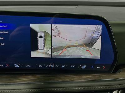 2025 Chevrolet Suburban — photo 25 view