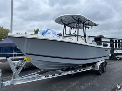 2026 Parker 230 — front three-quarter view