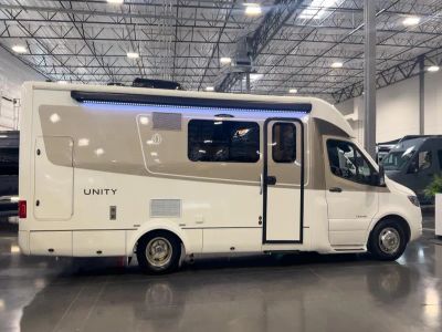 2022 Leisure Travel Vans UNITY - Photo 18