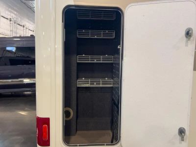 2022 Leisure Travel Vans UNITY - Photo 20