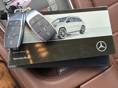 2025 Mercedes-Benz GLS — photo 31 view