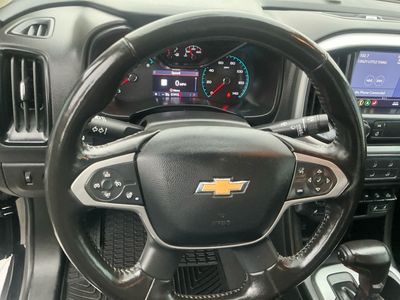 2021 Chevrolet Colorado — photo 13 view