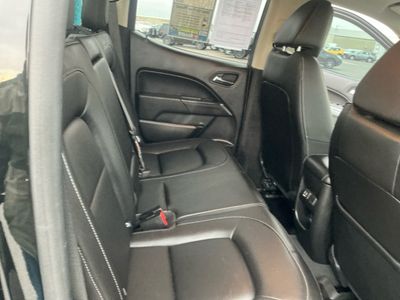 2021 Chevrolet Colorado — photo 18 view