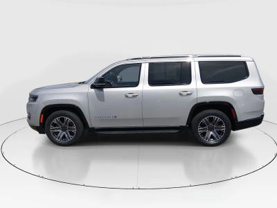 2024 Jeep Wagoneer - Photo 4