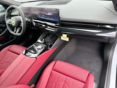 2026 BMW i5 - Photo 24