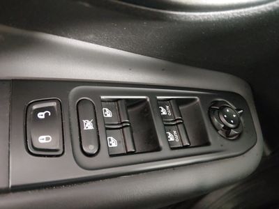 2022 Jeep Renegade - Photo 19