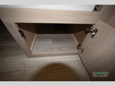 2026 Winnebago Micro Minnie — photo 17 view