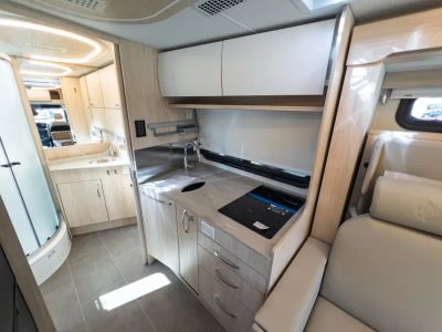 2026 Leisure Travel Vans UNITY - Photo 10