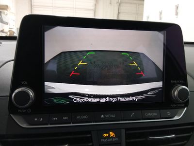 2024 Nissan Altima — photo 16 view