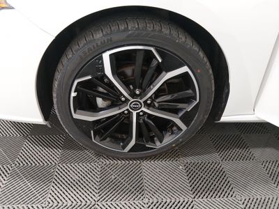 2024 Nissan Altima — photo 10 view