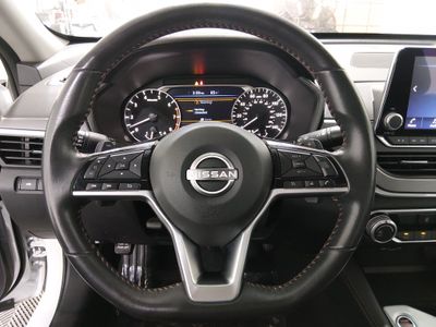 2024 Nissan Altima — photo 12 view