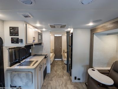 2026 Gulf Stream BTouring Cruiser - Photo 8