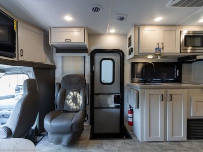 2026 Gulf Stream BTouring Cruiser - Photo 2