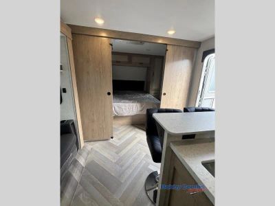 2024 Ember RV E-Series - Photo 14