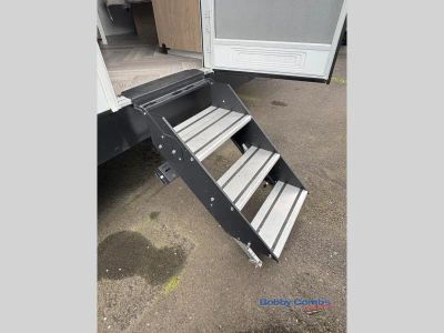 2024 Ember RV E-Series - Photo 11