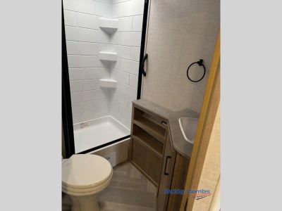2024 Ember RV E-Series - Photo 20