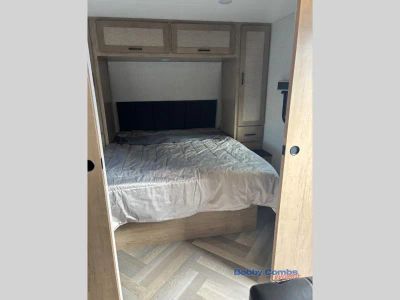 2024 Ember RV E-Series - Photo 19
