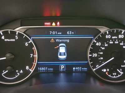 2025 Nissan Altima — photo 14 view
