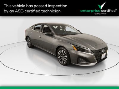 2025 Nissan Altima SV FWD — front three-quarter view