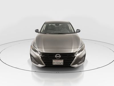 2025 Nissan Altima — side profile view
