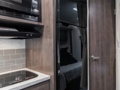 2025 Entegra Coach Odyssey SE - Photo 14
