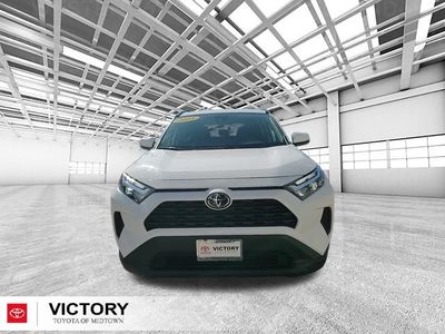 2025 Toyota RAV4 Hybrid - Photo 9
