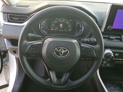 2025 Toyota RAV4 Hybrid - Photo 14