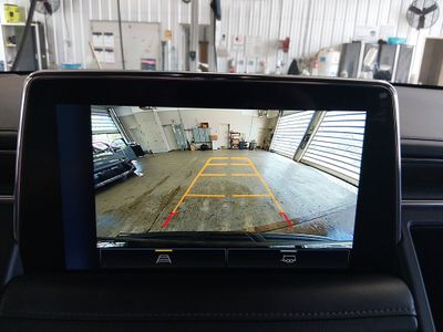 2023 Chevrolet Suburban - Photo 16