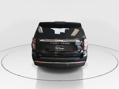 2023 Chevrolet Suburban - Photo 6
