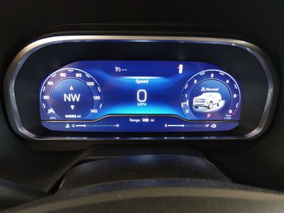 2023 Chevrolet Suburban - Photo 14