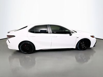 2024 Toyota Camry - Photo 2