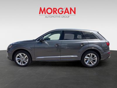 2021 Audi Q7 — engine compartment view