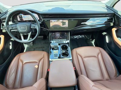 2021 Audi Q7 — photo 17 view