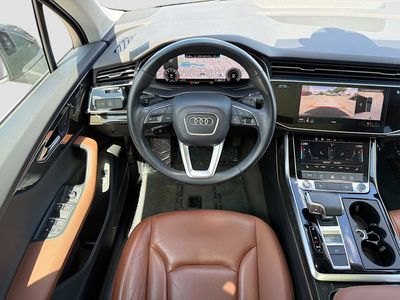 2021 Audi Q7 — photo 18 view